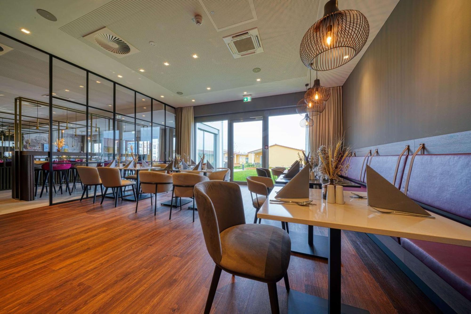 Fourside Hotel Ringsheim, Trademark Collection By Wyndham Екстериор снимка