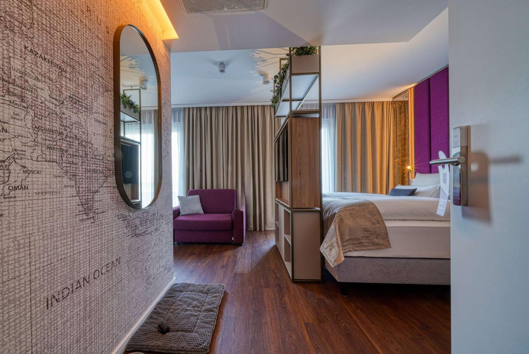 Fourside Hotel Ringsheim, Trademark Collection By Wyndham Екстериор снимка